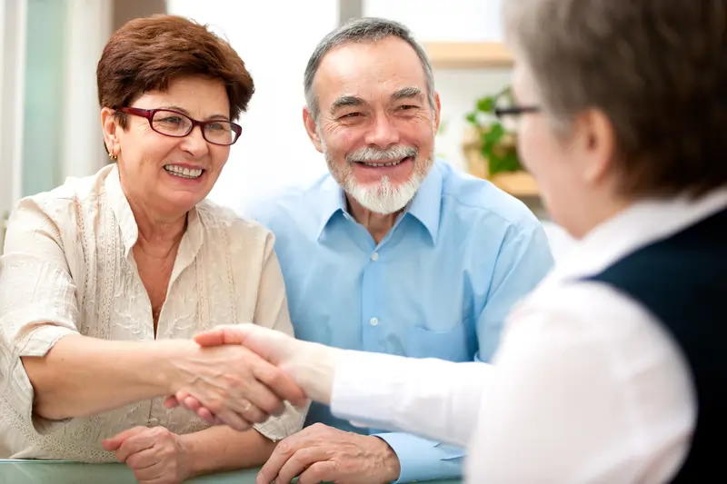 Managing Conflict Over Care Homes, In-Home Support, and Living Arrangements with EH Mediation Matlock